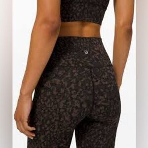 NWOT lululemon wunder under wild thing camo brown size 2